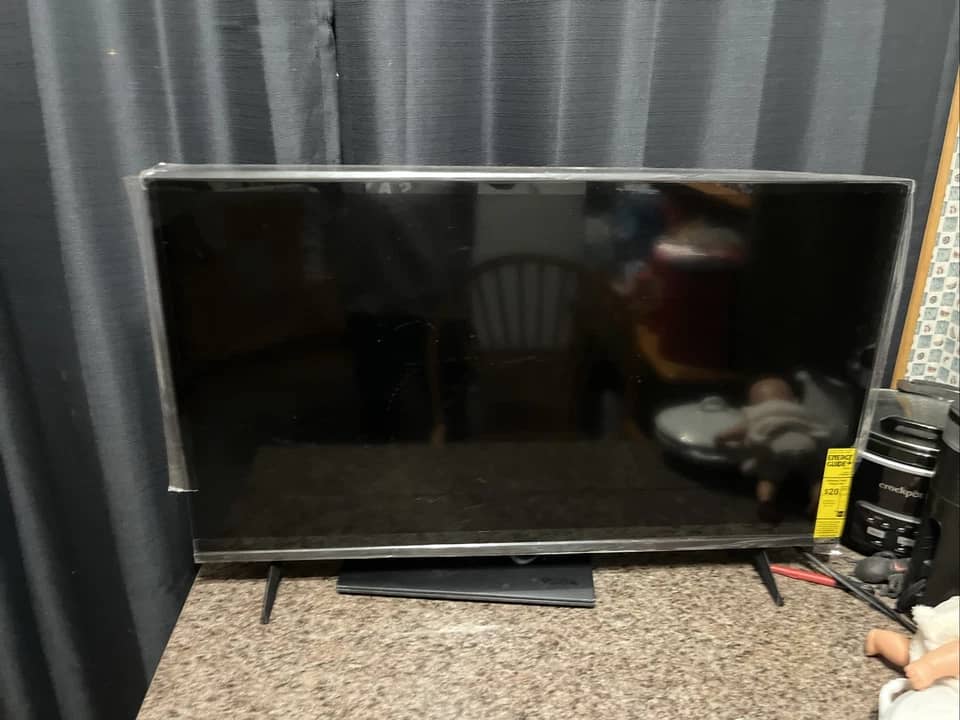 VIZIO V-Series V505-H19 TVs Used - Good Silver