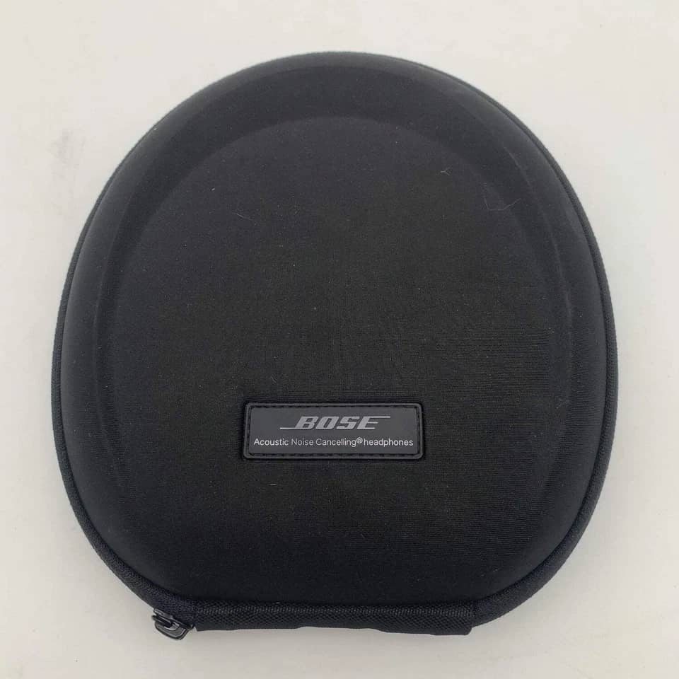 Bose QuietComfort 15 Headphones & Earbuds New Silver