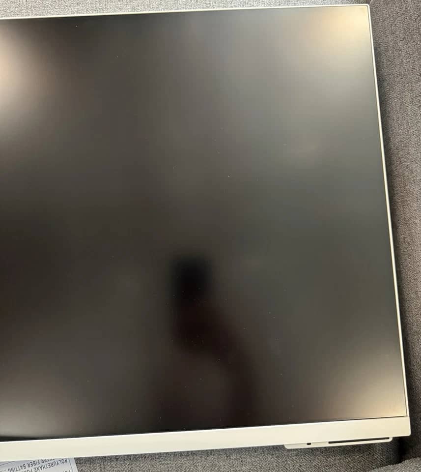 Samsung LS32DM801U Monitors New White