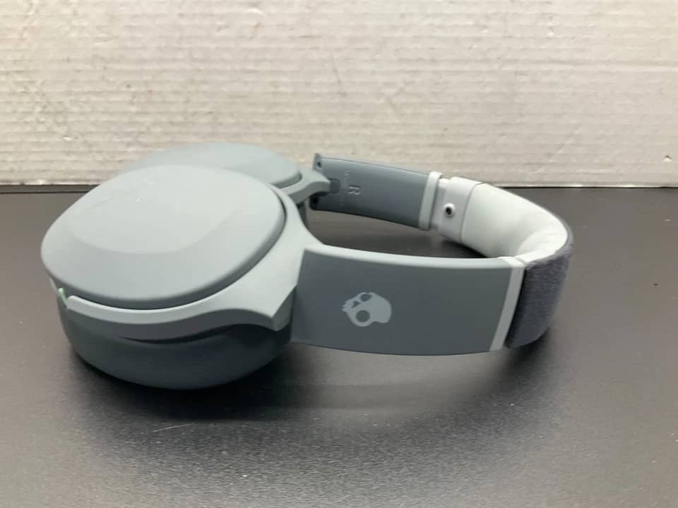 Skullcandy Crusher Evo Headphones & Earbuds New Gray