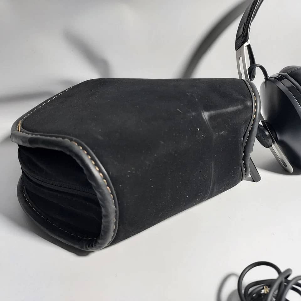 Sennheiser Momentum 2 Wireless Headphones & Earbuds Used - Good Black