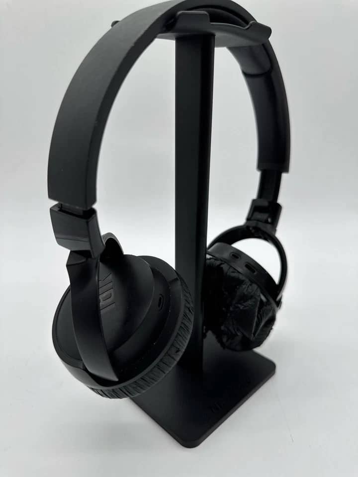 JBL JBLLIVE670NCBLKAM Headphones & Earbuds New Blue