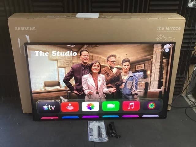Samsung THE TERRACE TVs New Black