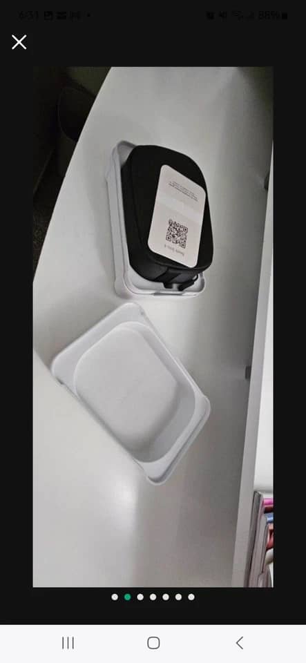 Beats Solo Wireless Headphones & Earbuds New White