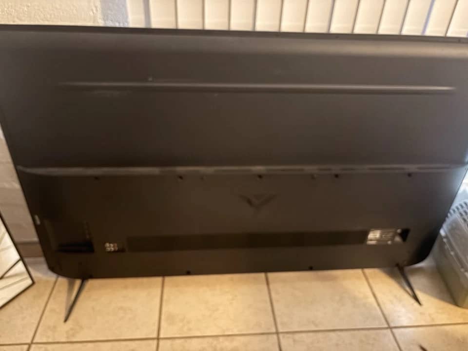 VIZIO m65q6-l4 TVs New Black