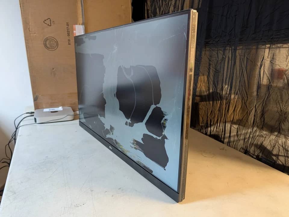 LG 32GN650 Monitors New Black