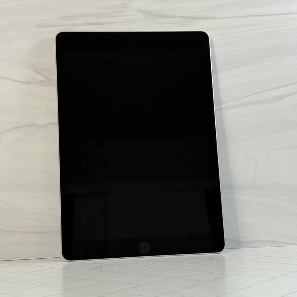 Apple iPad 9th Tablets Gray 64GB New