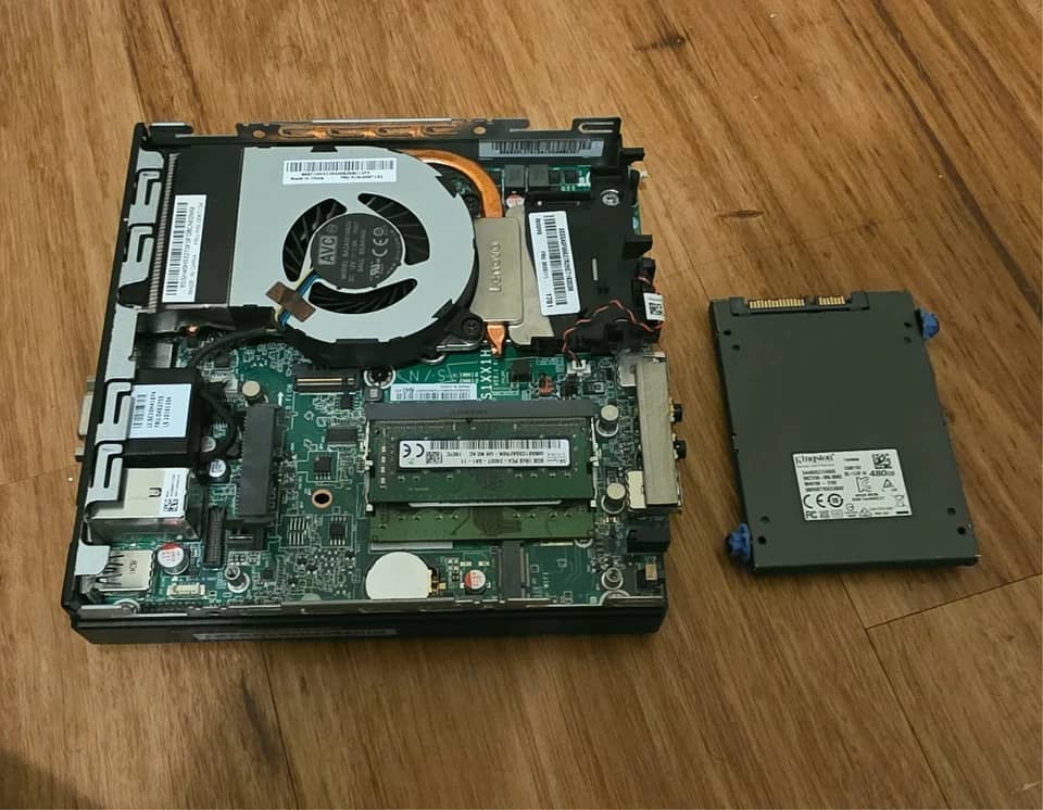 Lenovo ThinkCentre M700 Tiny Computers Refurbished - Excellent 256GB 8GB