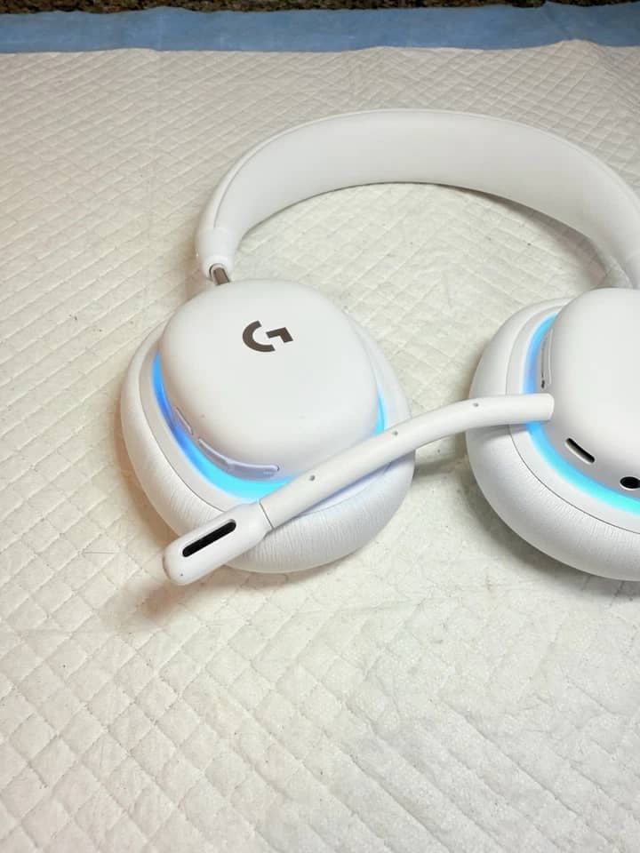 Logitech G735 Headphones & Earbuds Refurbished - Excellent White