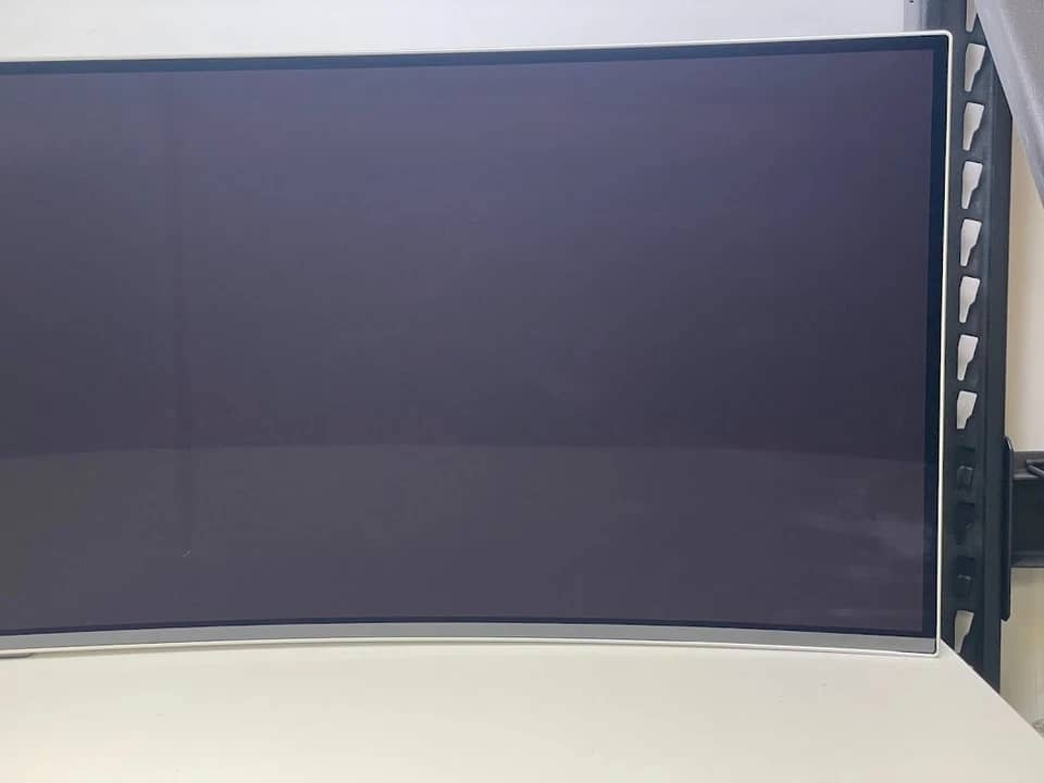 LG 45GR65DC-B Monitors New Black