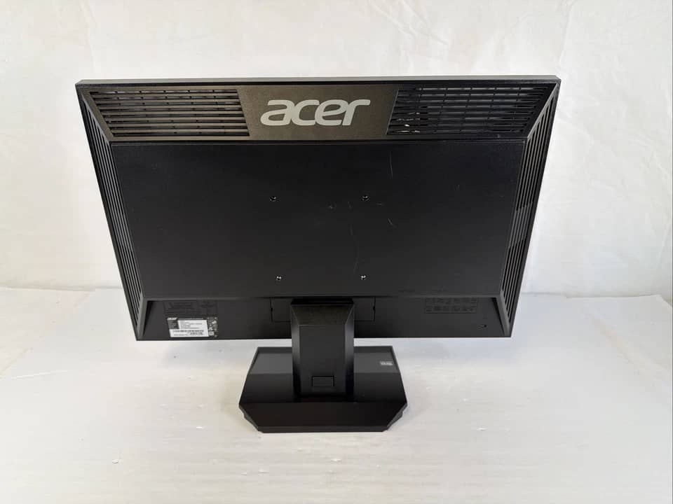 Acer V223W Monitors Refurbished - Premium Black