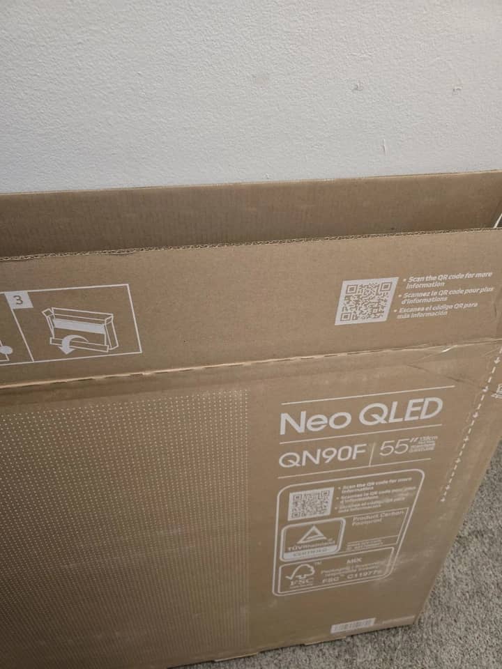 Hisense R6E3 TVs New Black
