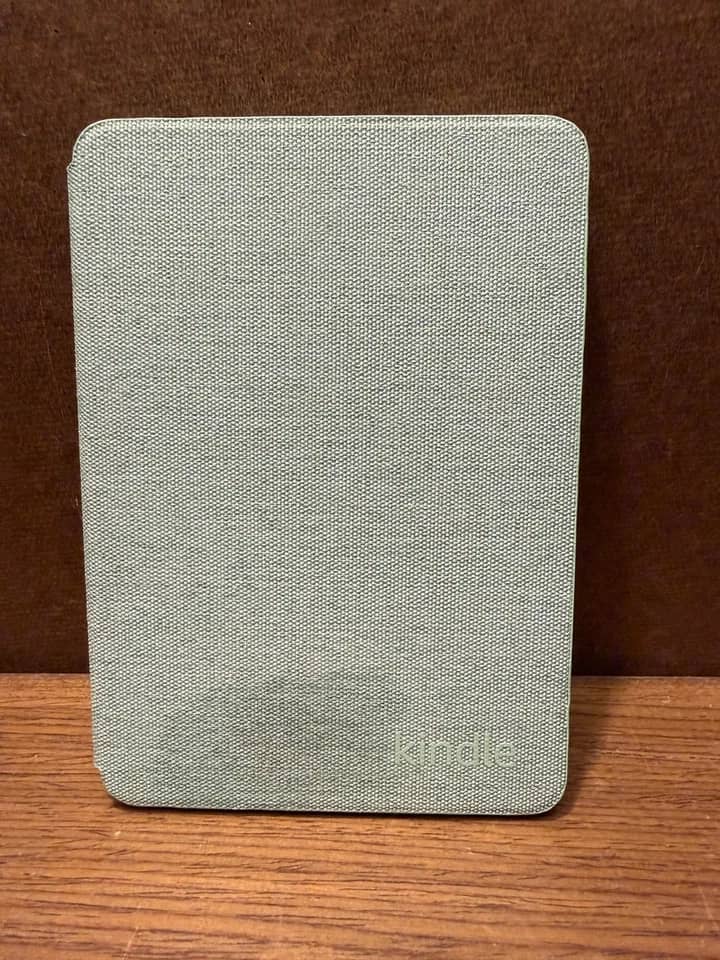 Amazon Kindle (11th Generation) Tablets Black 16GB Open-Box Excellent