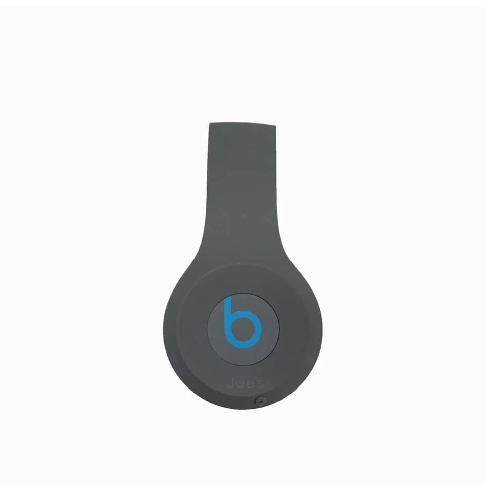 Beats Solo 2 Wireless Headphones & Earbuds New White