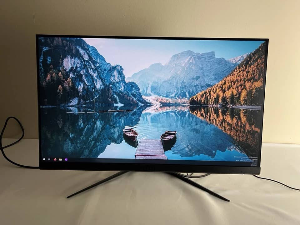 MSI Optix G272 Monitors New Black