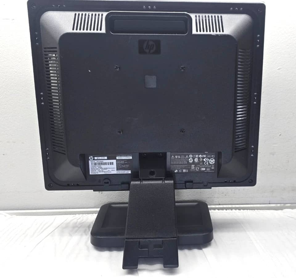 HP LE1711 Monitors Open-Box Excellent Silver