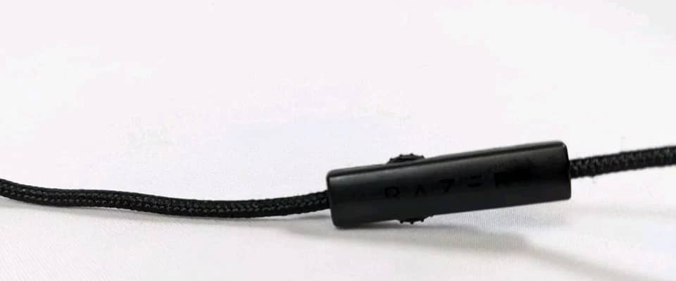 Razer Kraken Pro V2 Headphones & Earbuds Used - Good Black