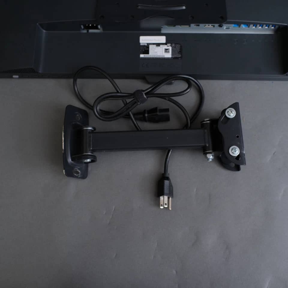 BenQ PD3205U Monitors Used - Good Gray