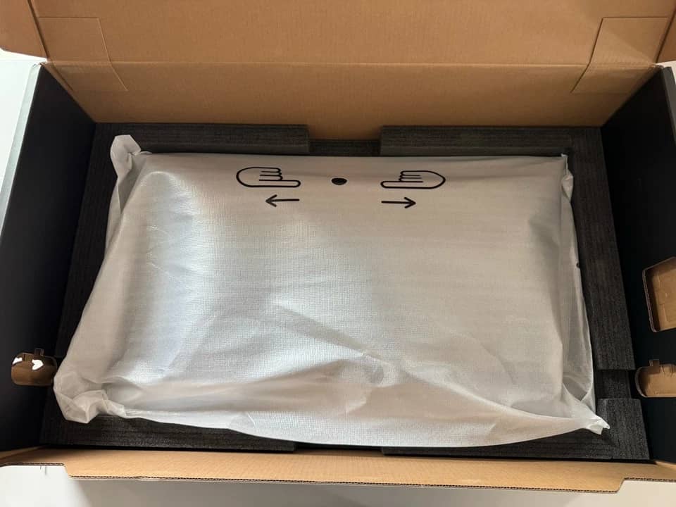 ASUS PG32UCDM Monitors New Black