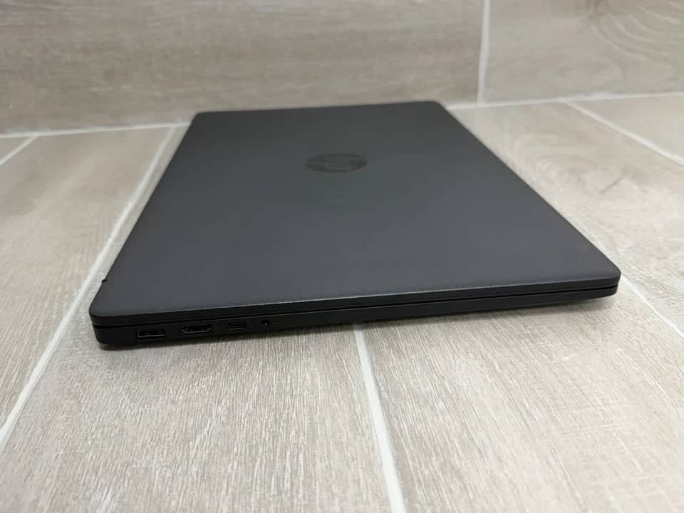 HP 17-cp3 Computers New 256GB 8GB