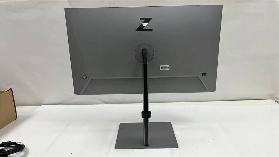 HP Z27q G3 Monitors Refurbished - Excellent Silver
