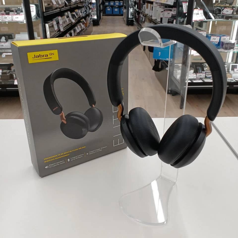 Jabra Elite 45h Headphones & Earbuds Open-Box Excellent Black