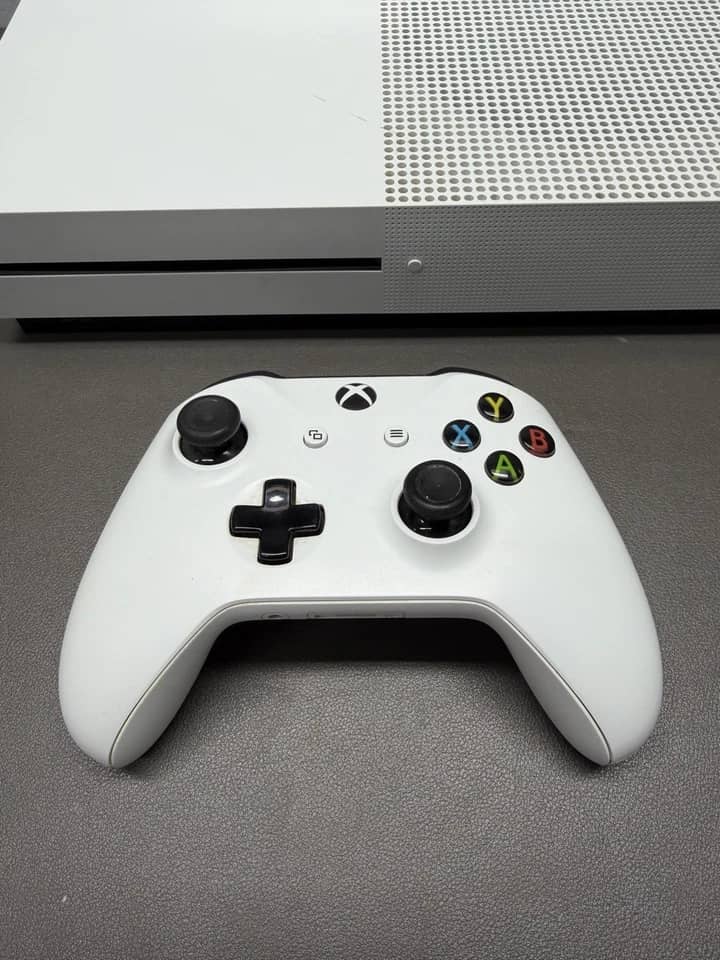Microsoft Xbox One S Video Game Consoles New White