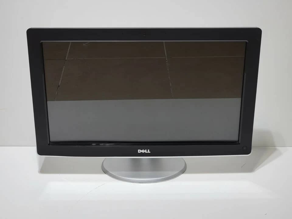 Dell P2210 Monitors Used - Good Black