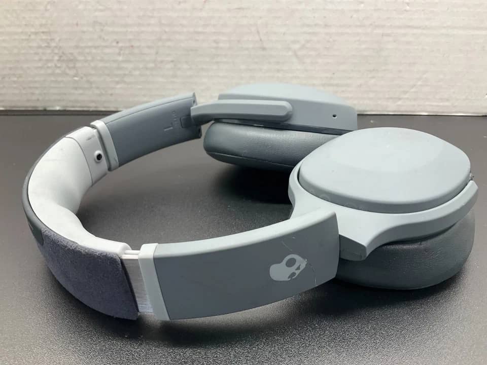 Skullcandy Crusher Evo Headphones & Earbuds New Gray