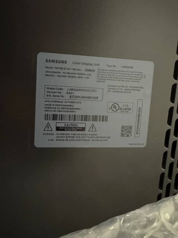 Samsung QM85N Monitors New Black