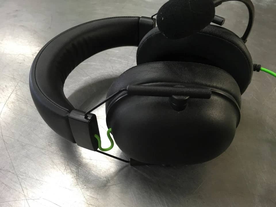 Razer Kraken V3 Headphones & Earbuds Refurbished - Excellent Black