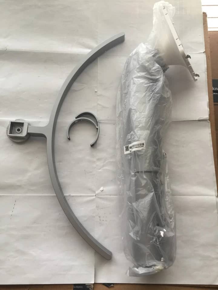 LG 32UN550-W Monitors New Silver