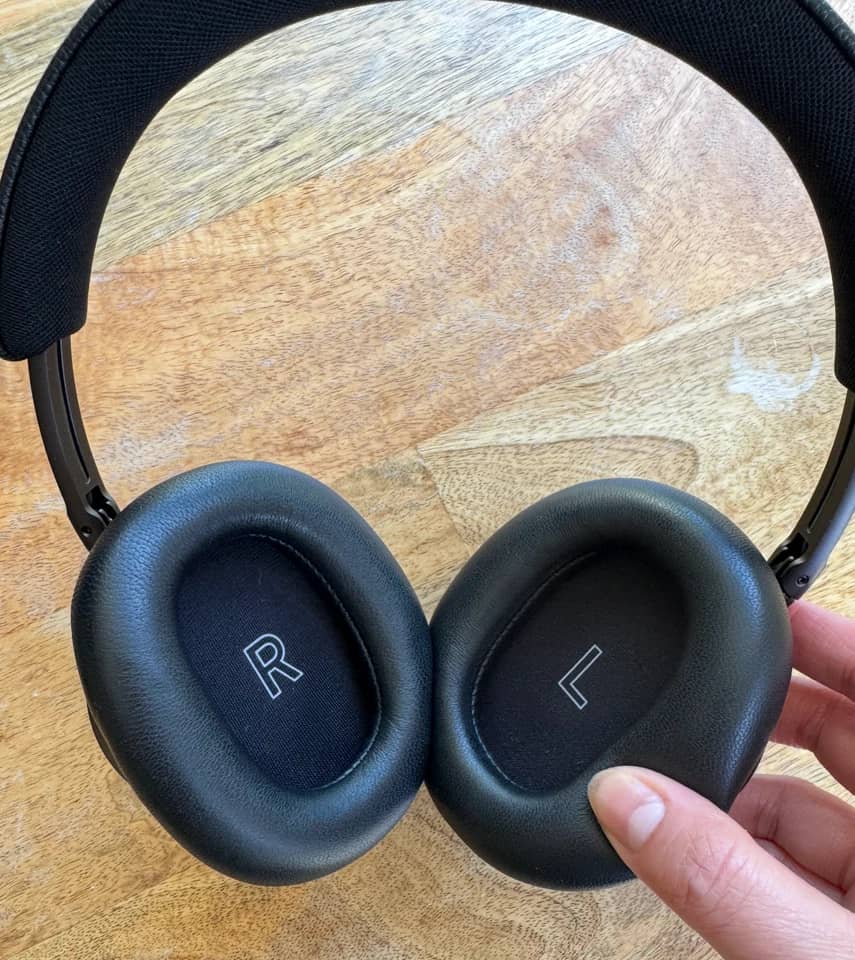 Bang & Olufsen Beoplay H95 Headphones & Earbuds New Black