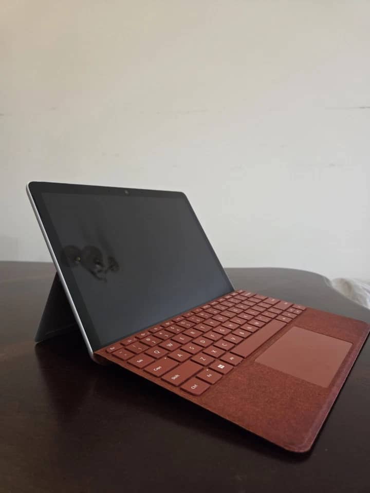Microsoft Surface Go 2 Tablets Silver 128GB Open-Box Excellent