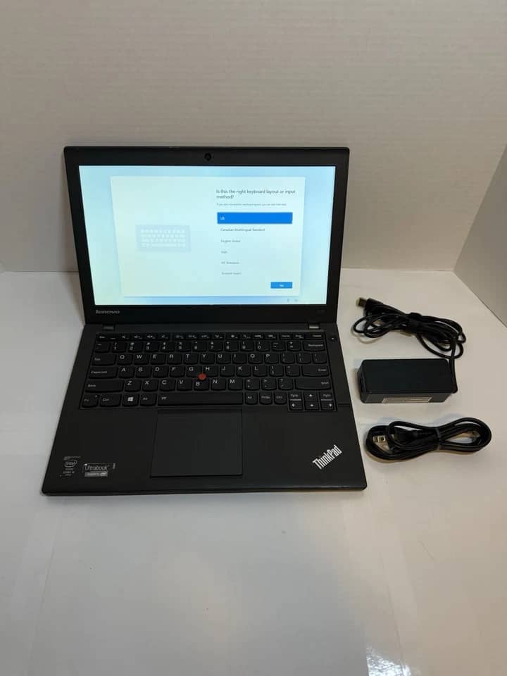 Lenovo ThinkPad X240 Computers Used - Good Unspecified 8GB