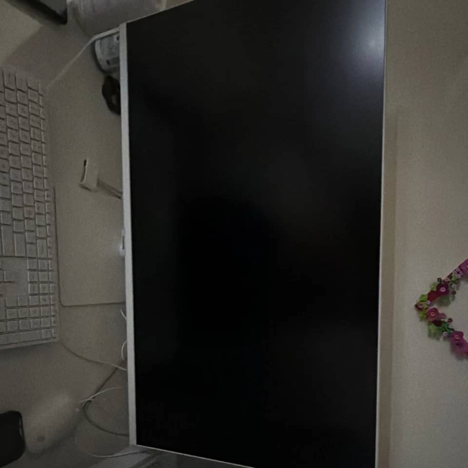 Samsung M5 Monitors New Black