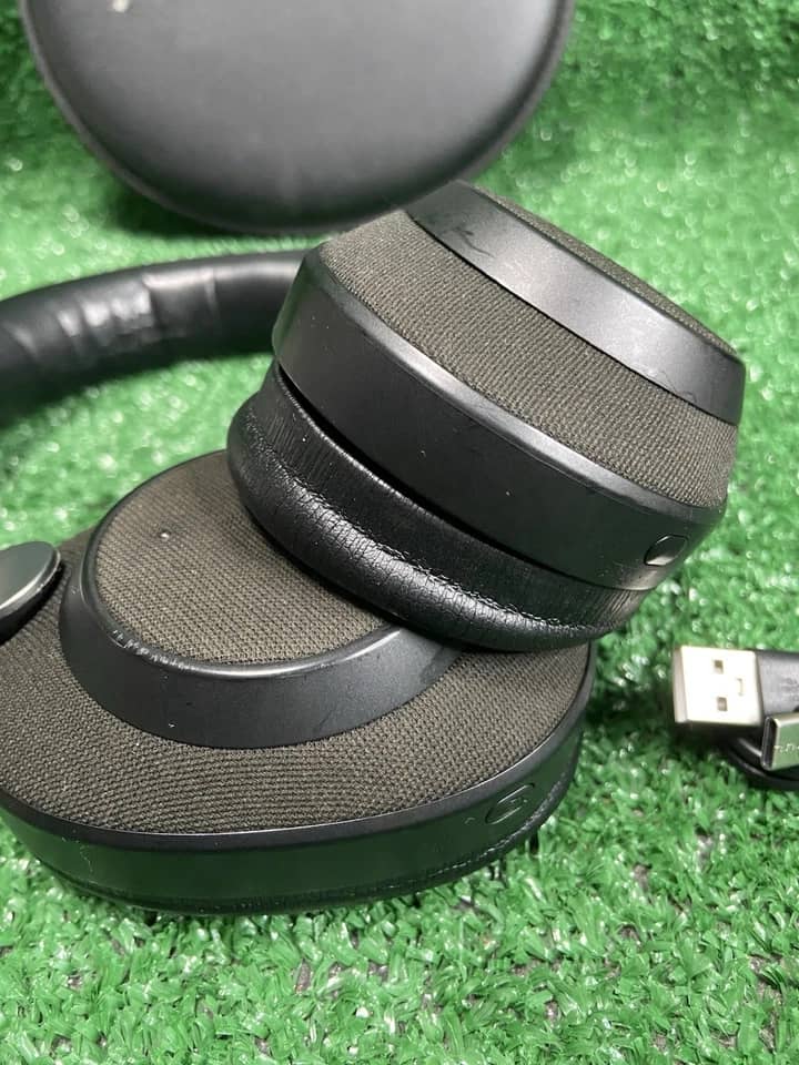 Jabra Elite 85h Headphones & Earbuds Open-Box Excellent Black
