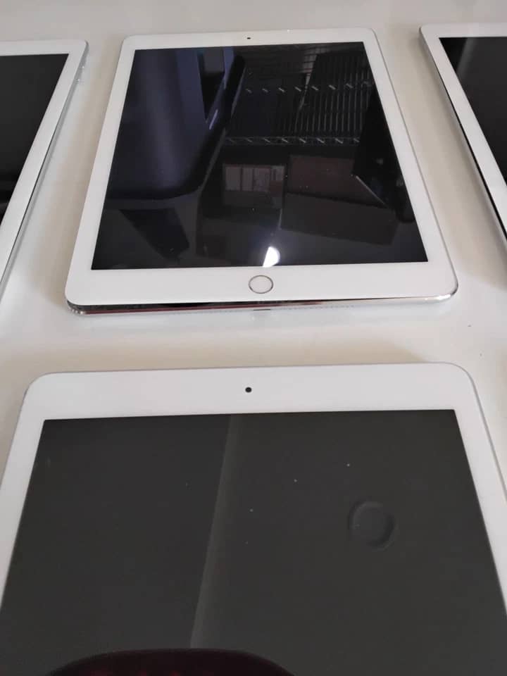 Apple iPad 5 Tablets Gray 32GB New