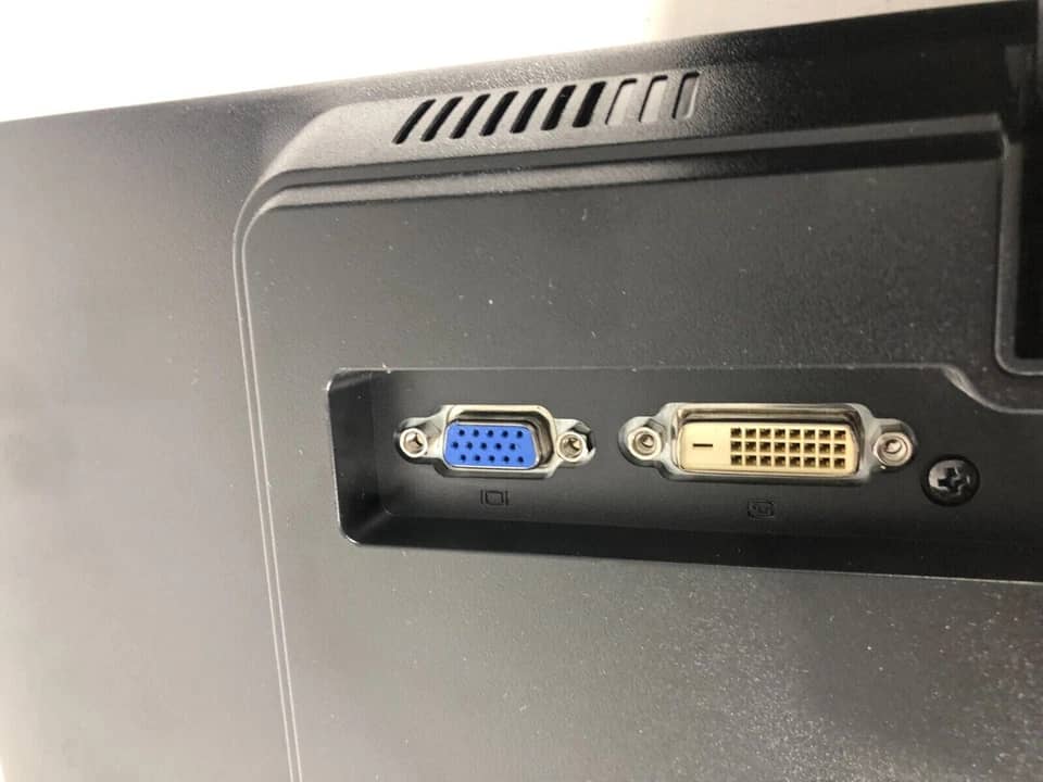 HP V221 Monitors Used - Good Black