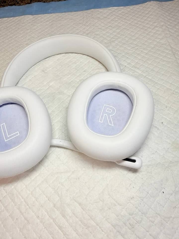 Logitech G735 Headphones & Earbuds Refurbished - Excellent White