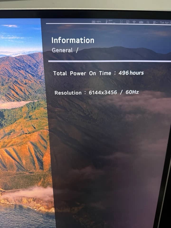 LG 32U990A Monitors New Black