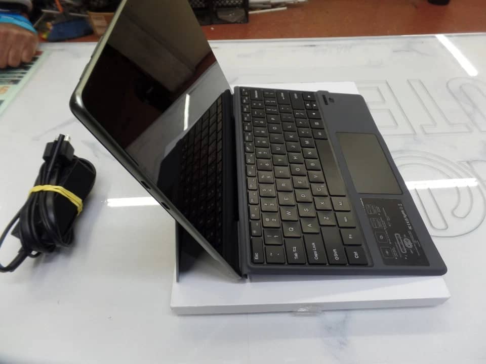 Microsoft Surface Pro 9 Tablets Silver 128GB New