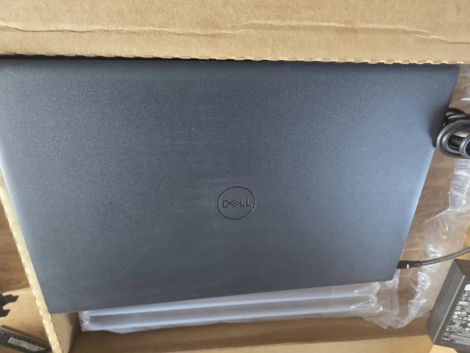 Dell 15-dc1 Computers New 512GB 8GB