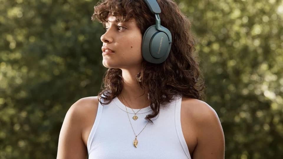 Bowers & Wilkins PX7 Headphones & Earbuds New Green