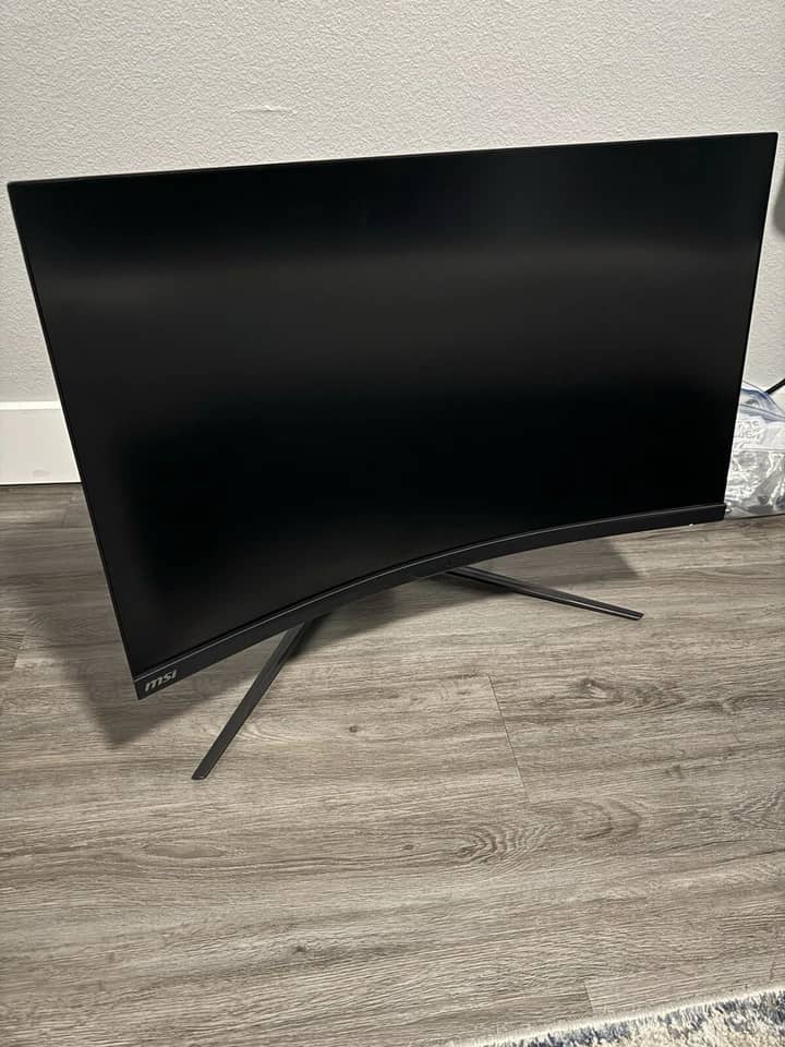 MSI MPG ARTYMIS 323CQR Monitors Used - Good Black