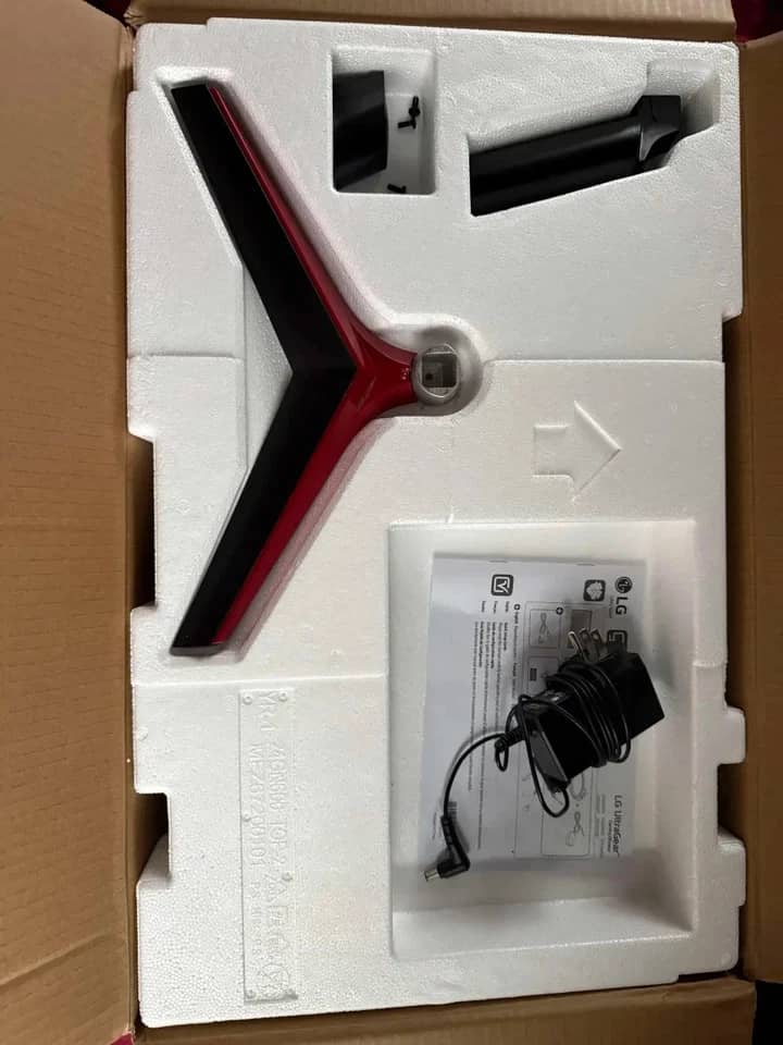 LG 27GN600 Monitors New Black