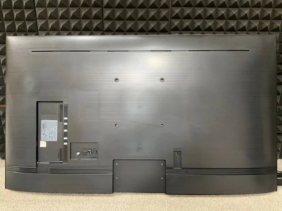 Samsung NT678U TVs For parts or not working Black