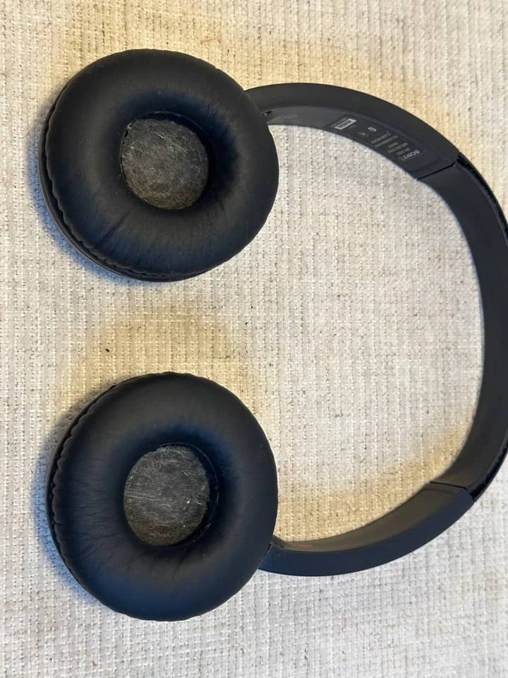 Sony WH-CH500 Headphones & Earbuds New Black