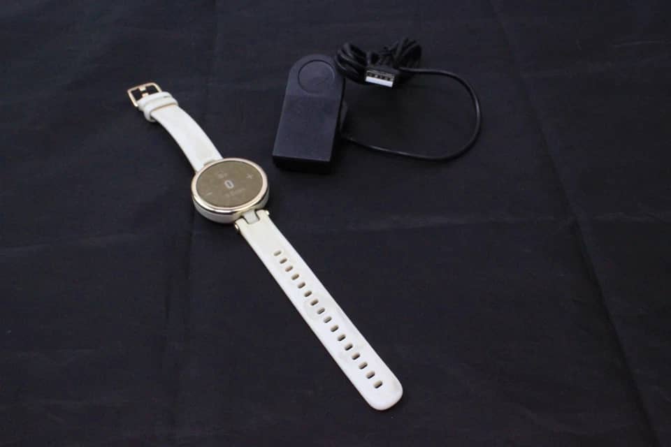 Garmin Garmin Lily Smartwatches New Gold