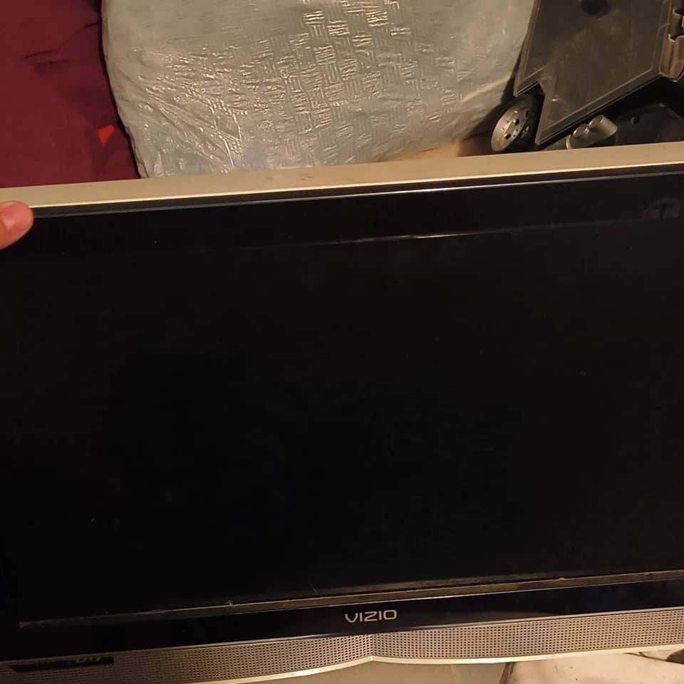 VIZIO V-Series V505-H19 TVs Used - Good Silver